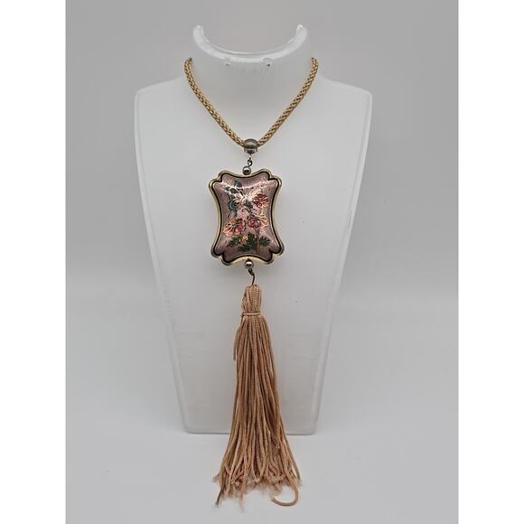 Vintage Gold Tone Butterfly Cloisonné Pendant Rope 28" Necklace Tassel Fringe - Picture 1 of 6